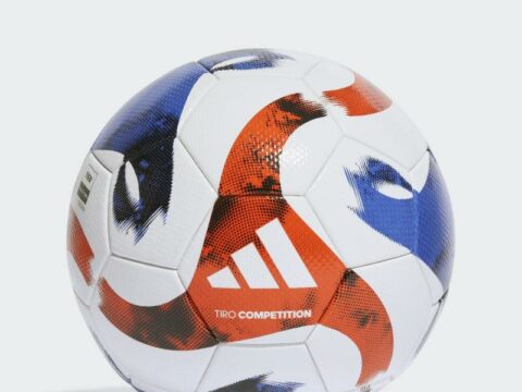 Adidas Tiro Competition fotball