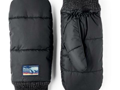 Hestra Otra, Black