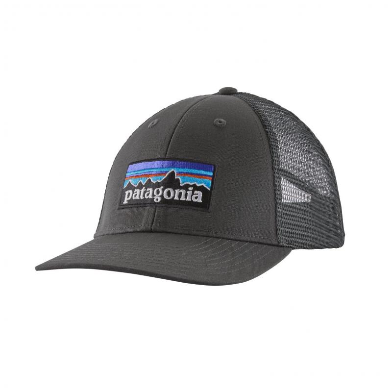Patagonia P-6 Logo LoPro Trucker Hat,  mørk grå